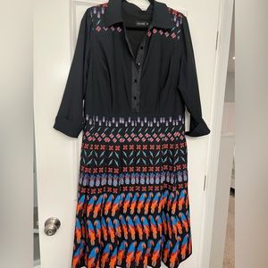 Black Parrot dress in 1X.